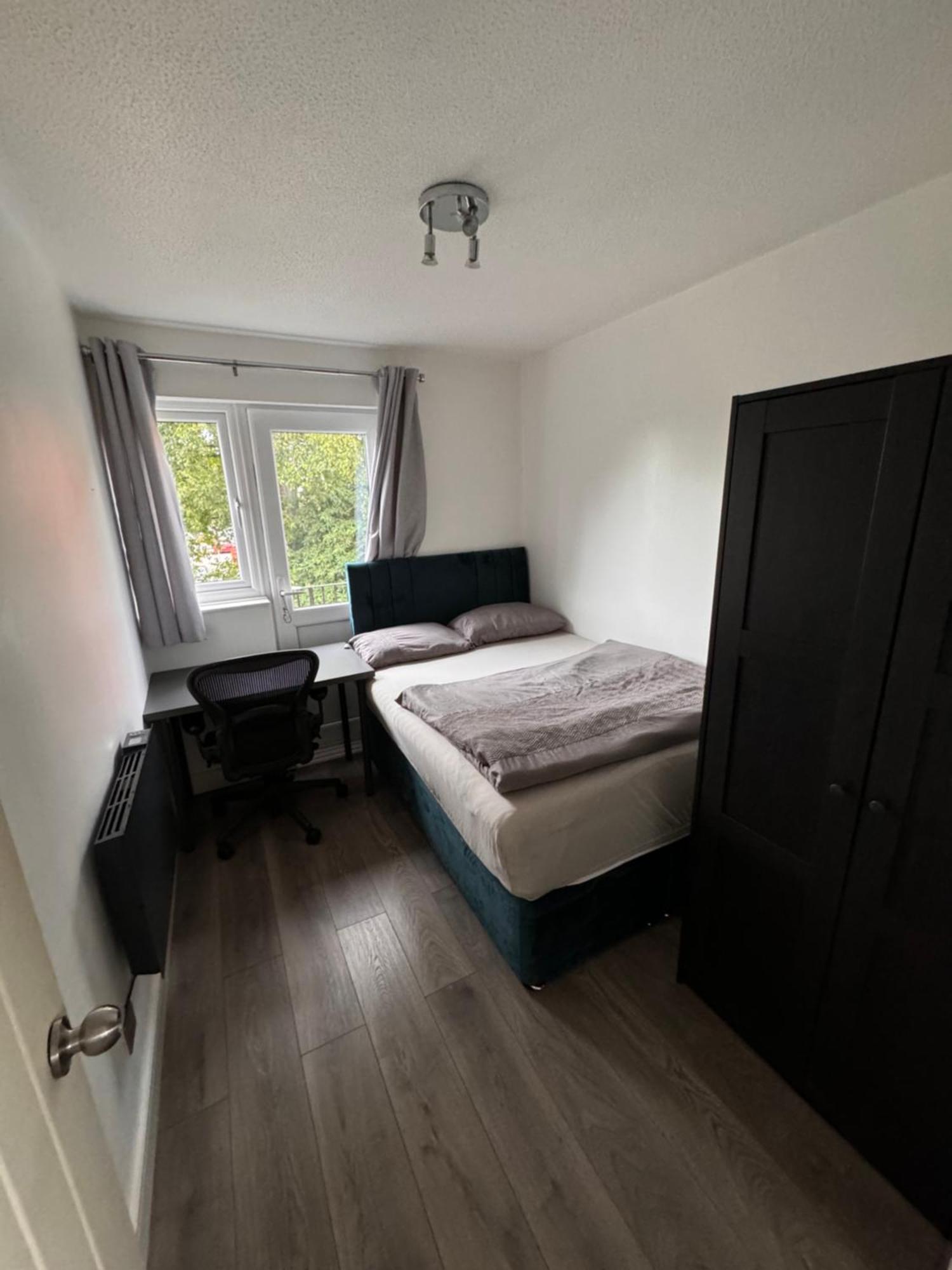 Modern 2 Bed Apartment & Free Parking Canterbury Dış mekan fotoğraf